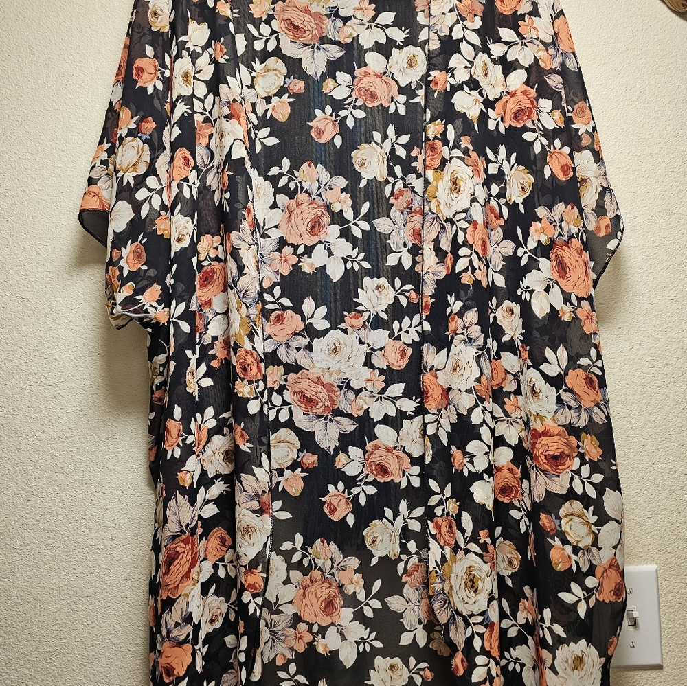 Floral Plus Size Kimono